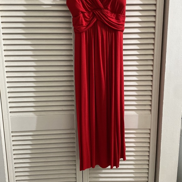 Red, spaghetti strap dress - Picture 3 of 7